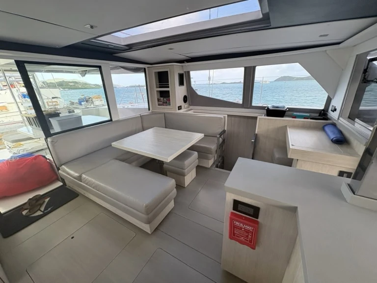 Catamaran rental in Parish of Saint George - Leopard Catamarans / Robertson & Caine Leopard 45