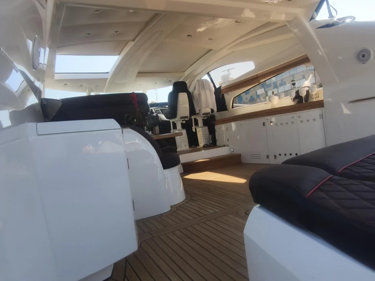 Luxury Yacht for rent Barcelona at the best price