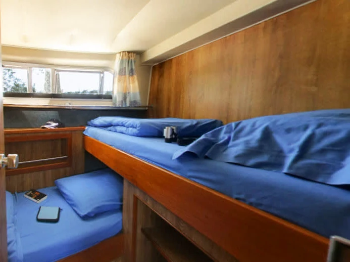  Classique charter bareboat or captained in  Vinkeveen