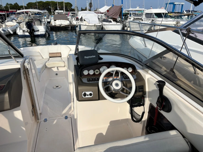 Motorboat rental with or without captain Régal Golfe-Juan