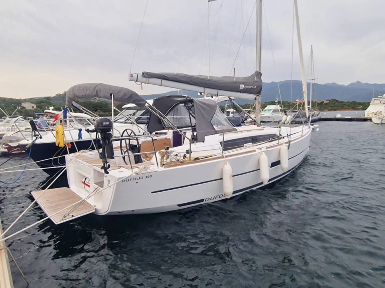 Rent a Dufour Dufour 360 Grand Large Ajaccio