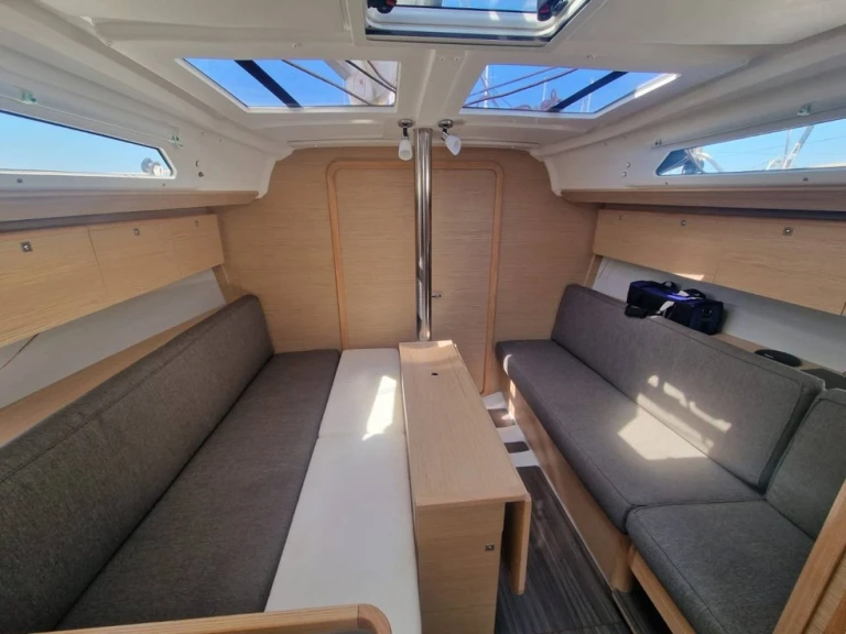 Yacht charter Ajaccio cheap Dufour 360 Grand Large