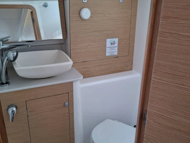 Sailboat rental in Ajaccio - Dufour Dufour 360 Grand Large