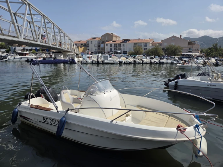 Bénéteau Flyer 5 in Saint-Florent on SamBoat