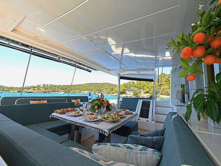 Catamaran rental in Athens Marina - Lagoon Lagoon 52