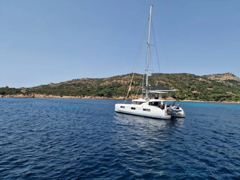 Rent a Lagoon Lagoon 42 Pianottoli-Caldarello