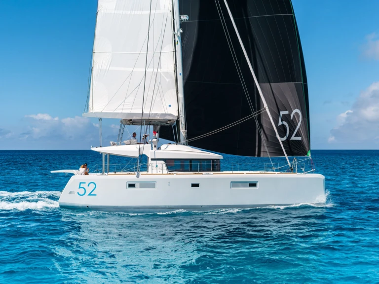 Catamaran rental with or without captain Lagoon Pomer