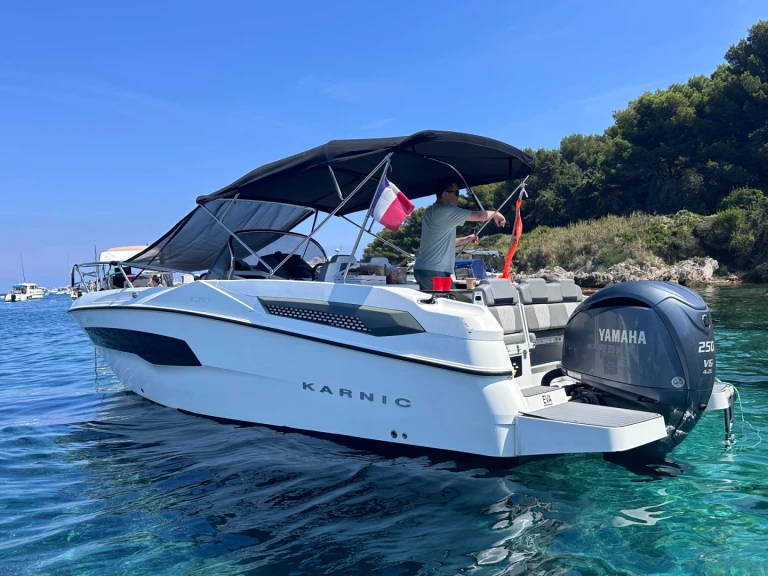 Karnic sl 701 charter bareboat or captained in  Mandelieu-la-Napoule