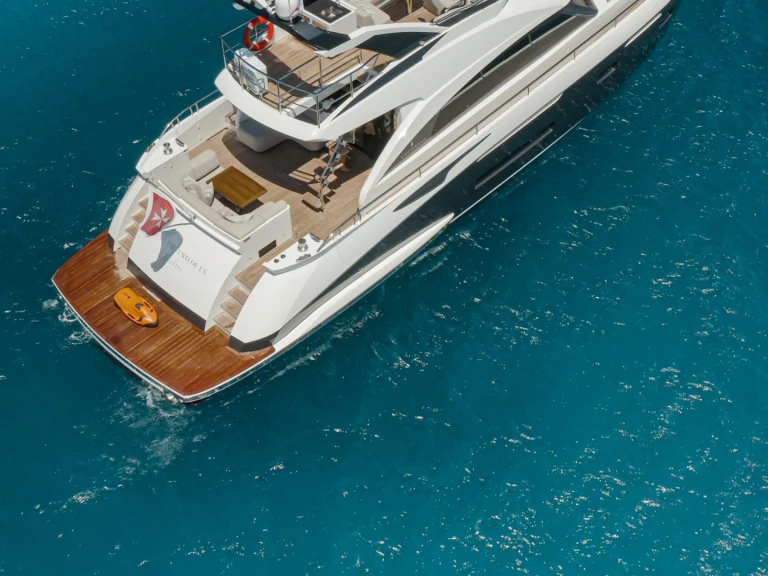 Luxury Yacht rental in Paris - SICHTERMANN 68