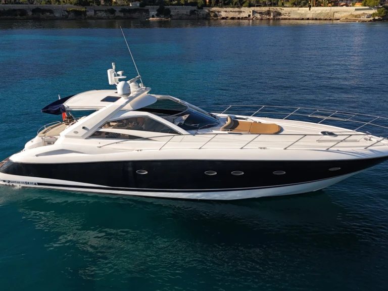 Sunseeker Portofino 53 in Paris on SamBoat