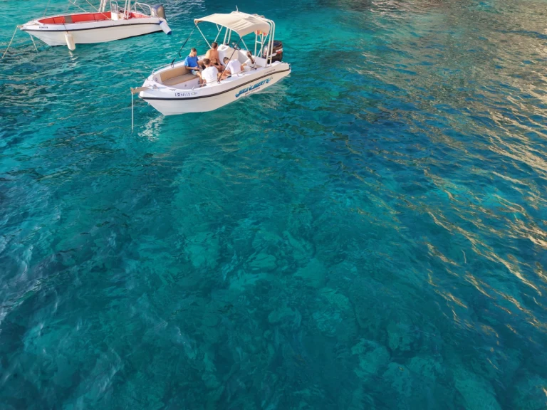 Motorboat rental with or without captain Buccaneer Gozo