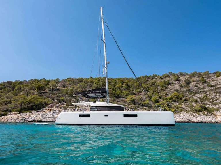 Catamaran rental in Athens Marina - Lagoon Lagoon 52 F