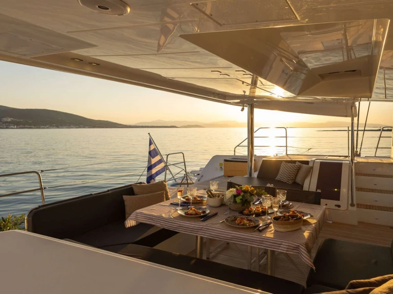 Bareboat Rental Catamaran Lagoon with a boat licence