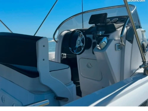 Rent a Ranieri Shadow 22 S Le Grau-d'Agde