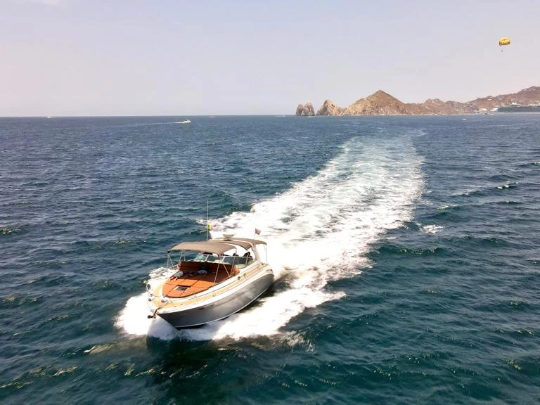 Motorboat rental in Cabo San Lucas - Sea Ray 3575 Esprit