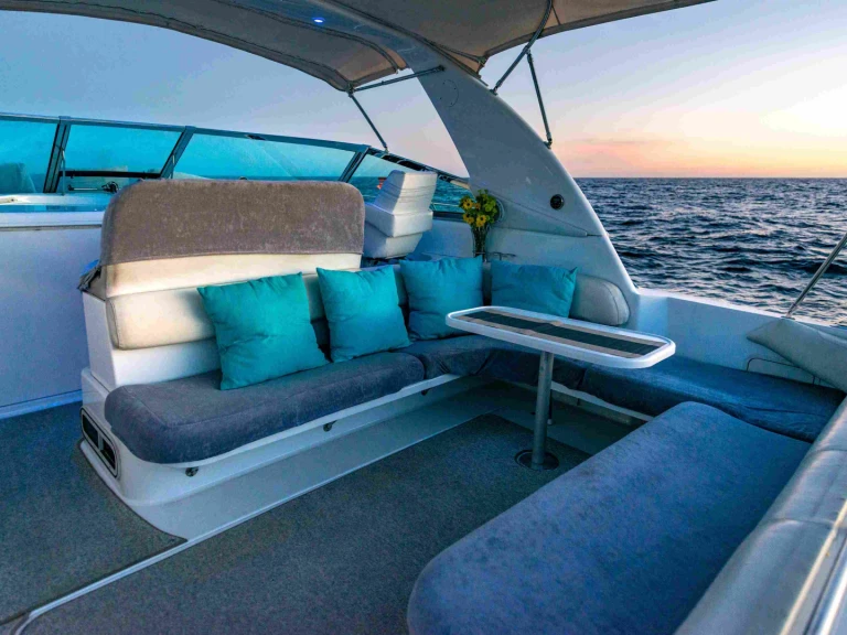 Motorboat for rent Cabo San Lucas at the best price