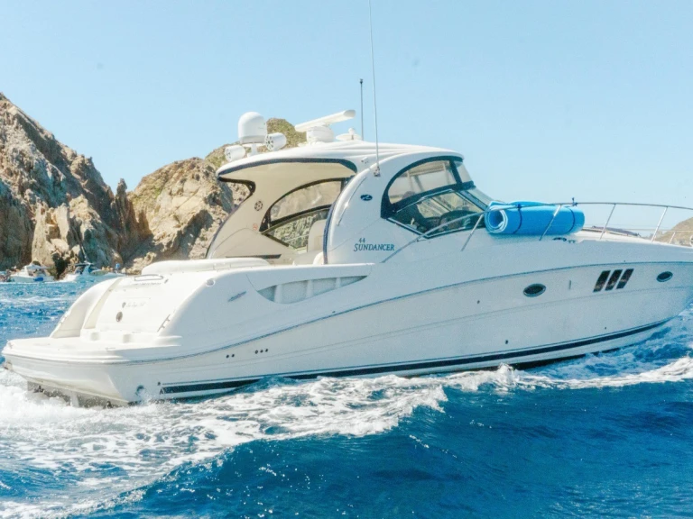 Boat rental Sea Ray Sea Ray 455 Sundancer in Cabo San Lucas on Samboat