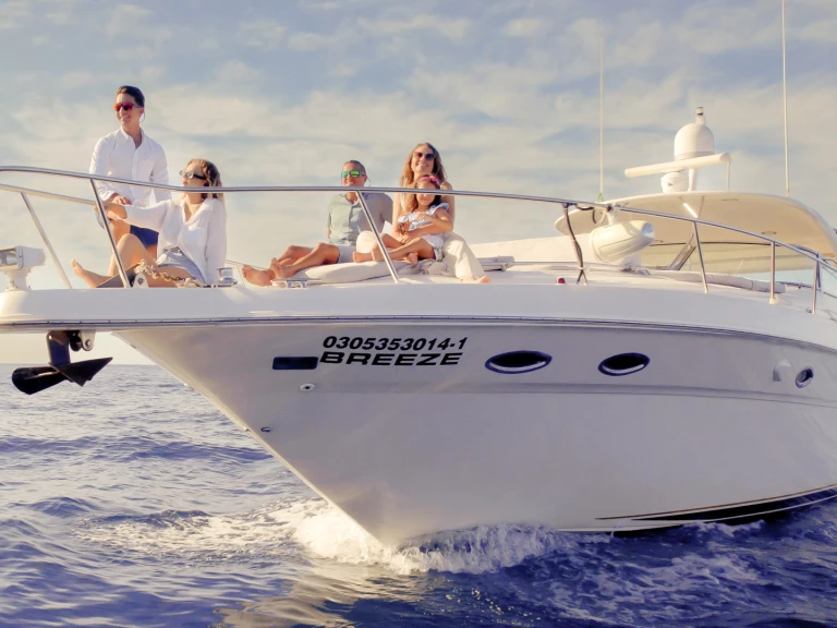 Yacht charter Cabo San Lucas cheap Sea Ray 460 Sundancer