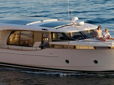 Greenline Yachts Greenline 40 in Pula on SamBoat