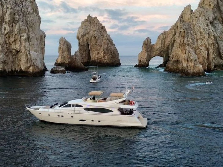 Yacht charter Cabo San Lucas cheap Ferretti 800