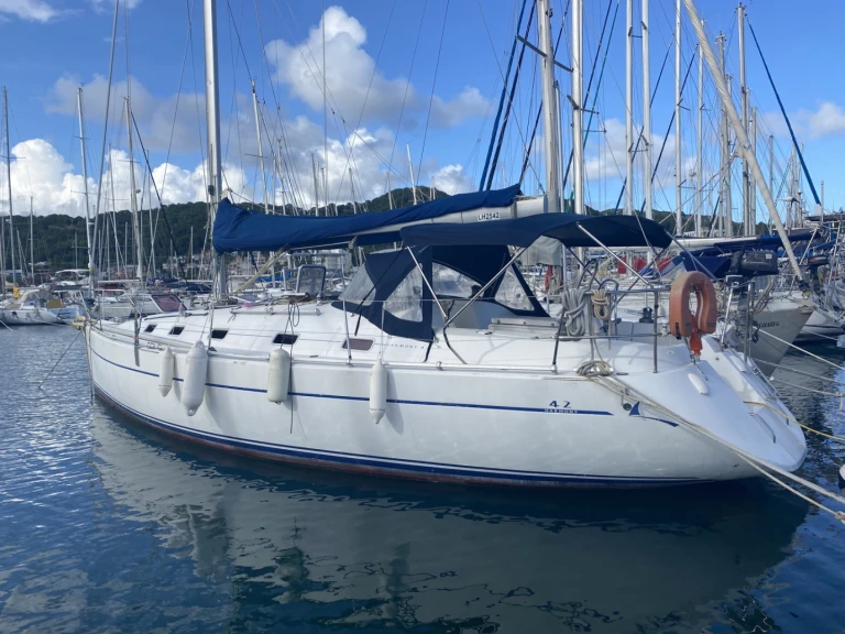 Poncin Yachts Harmony 42 Elegance charter bareboat or captained in  Fort-de-France