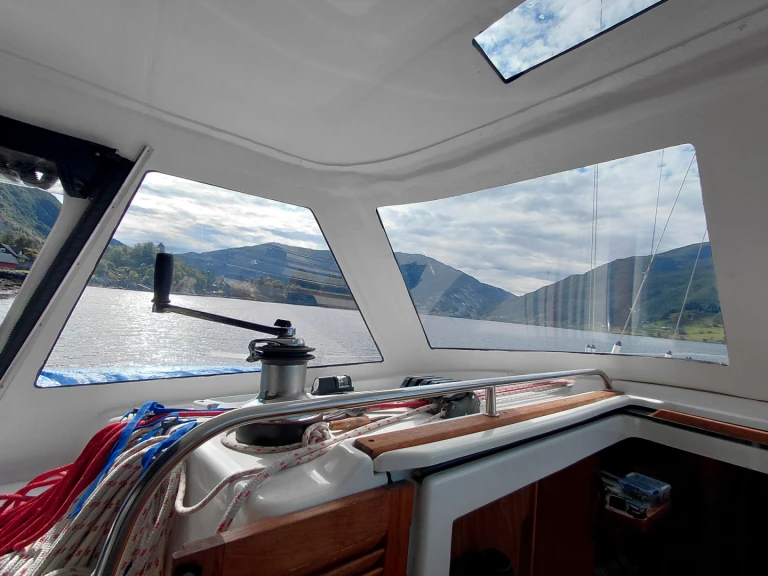 Bareboat Rental Sailboat Jeanneau with a boat licence