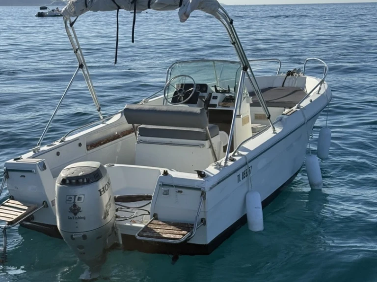 Jeanneau Cap Camarat 575 charter bareboat or captained in  La Ciotat