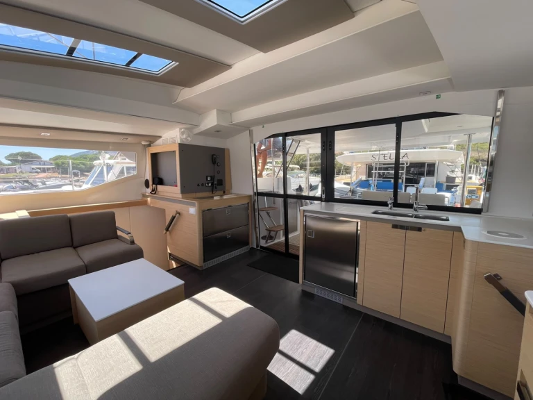 Yacht charter Olbia cheap Elba 45