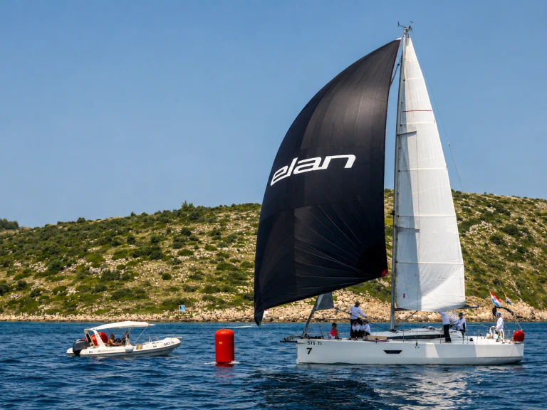 Sailboat rental in Betina - Elan E4