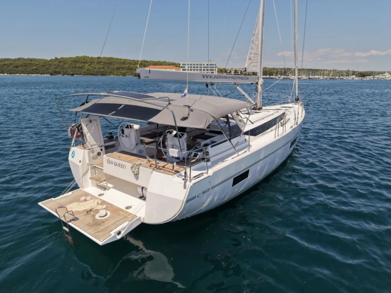 Sailboat for rent Pula at the best price