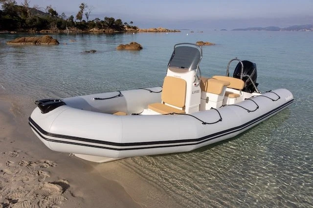 Yacht charter Isolella cheap BOMBARD 650 SUNRIDER NEO