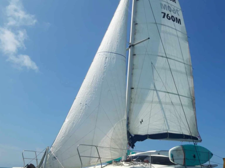 Rent a Fountaine Pajot Maldives 32 Les Prises