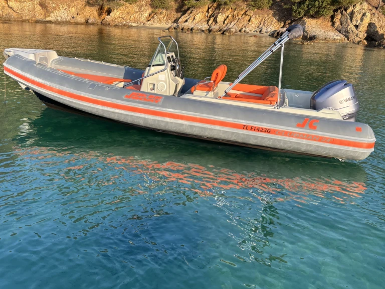 Ranieri Voyager 22 in Hyères on SamBoat