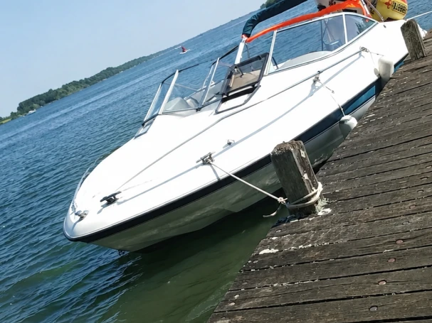 Motorboat rental with or without captain Bayliner Dienville