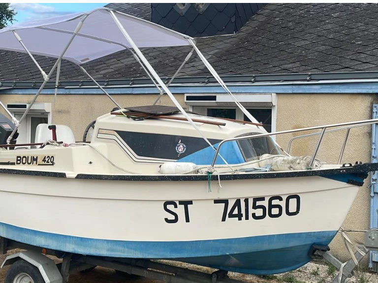 Motorboat rental in Écouflant - Ocqueteau Boum 420