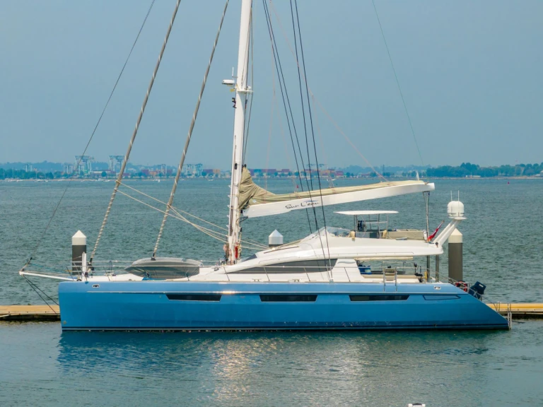 Luxury Yacht rental in Saint Thomas Island - Privilege SUR L'EAU