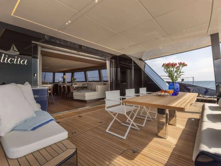 Sunreef FELICITA charter bareboat or captained in  La Seyne-sur-Mer