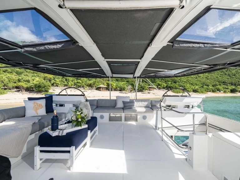 Rent a Lagoon DRAGONFLY British Virgin Islands (BVI)