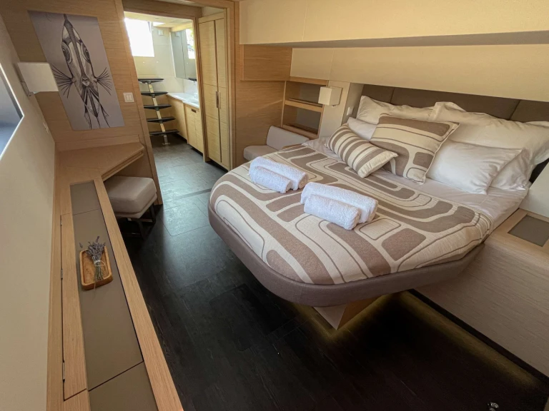 Rent a Fountaine Pajot Solomar  Trogir