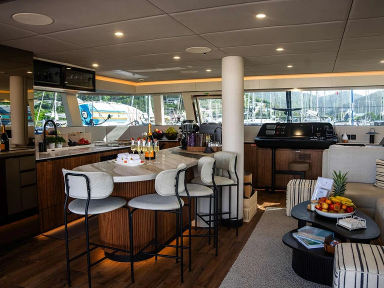 Luxury Yacht rental in Caribbean - Sunreef ENCORE