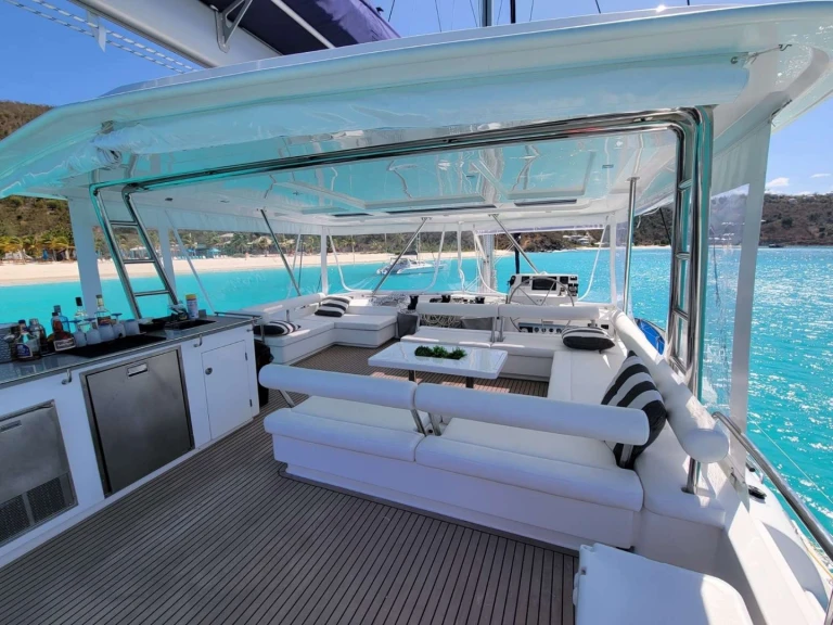 Luxury Yacht rental with or without captain Leopard British Virgin Islands (BVI)