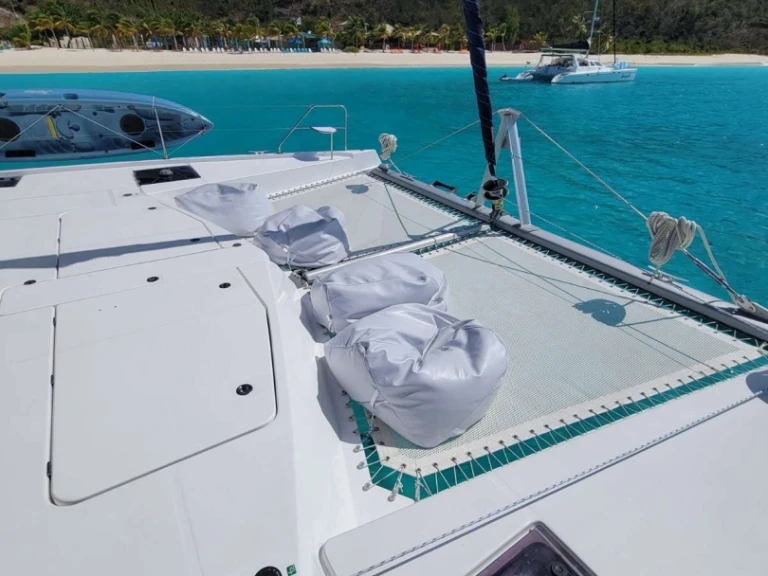 Luxury Yacht for rent British Virgin Islands (BVI) at the best price