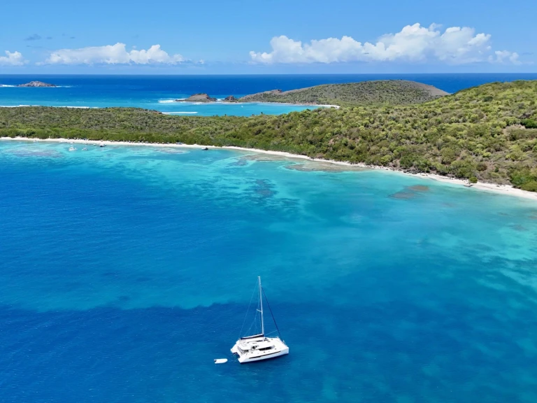Luxury Yacht for rent Tortola at the best price