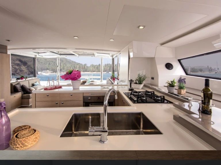 Bareboat Rental Catamaran Bali with a boat licence