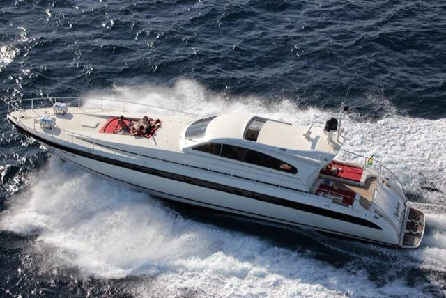 Boat rental Leopard Leopard 23 Sport in Saint-Tropez on Samboat