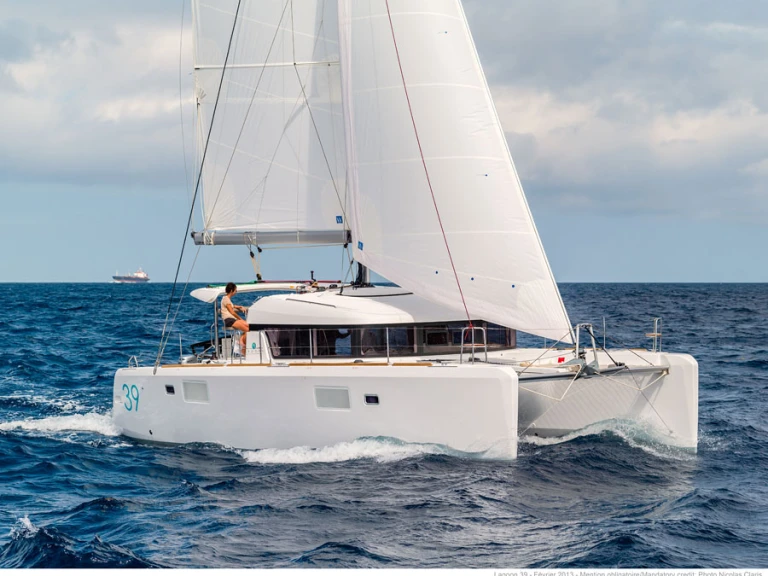 Yacht charter Palaióchora cheap Bali 4.1