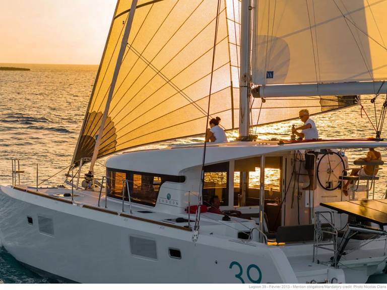 Catamaran rental in Palaióchora - Bali Bali 4.1