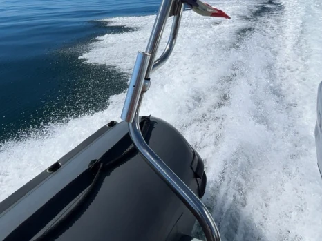 3D Tender X Pro 589 charter bareboat or captained in  Penmarch