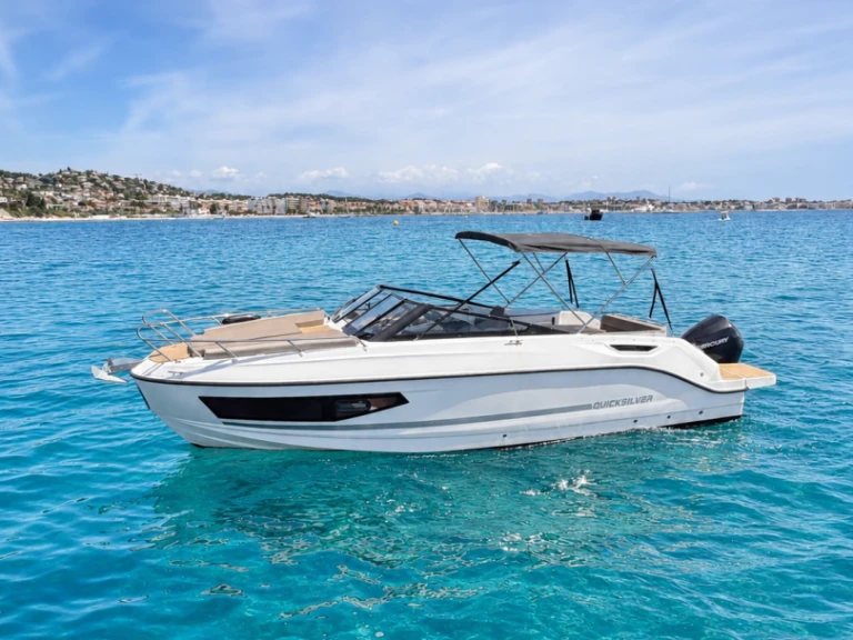 Quicksilver Activ 755 Cruiser charter bareboat or captained in  Hyères