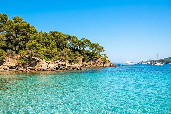 Motorboat for rent Hyères at the best price